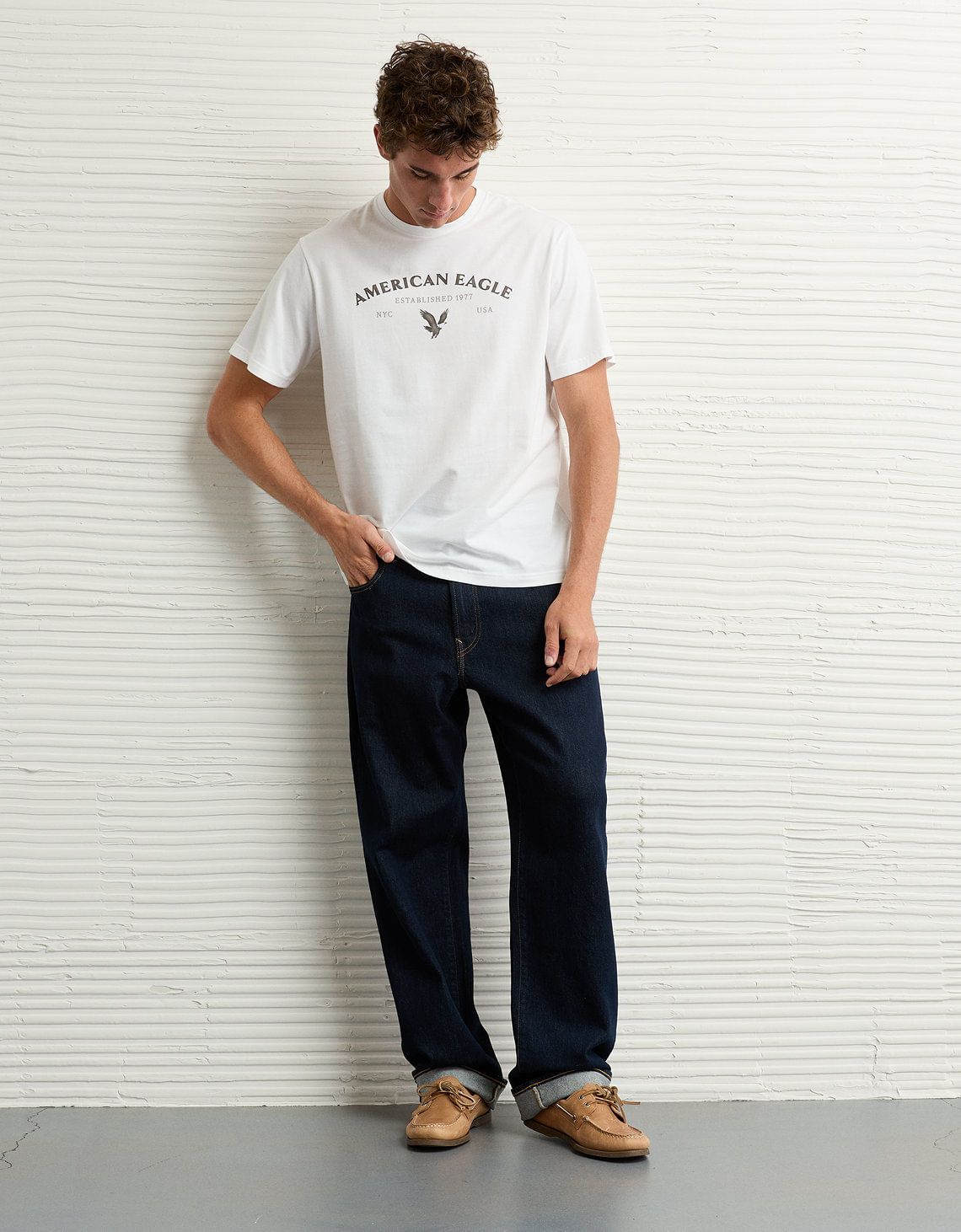 Camiseta gráfica con logotipo de icono ligero Ae