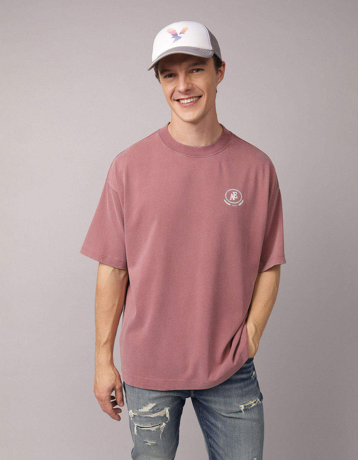 Camiseta gráfica de Ae