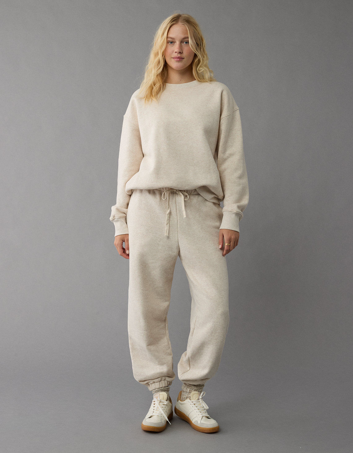 Buzo cuello redondo Ae