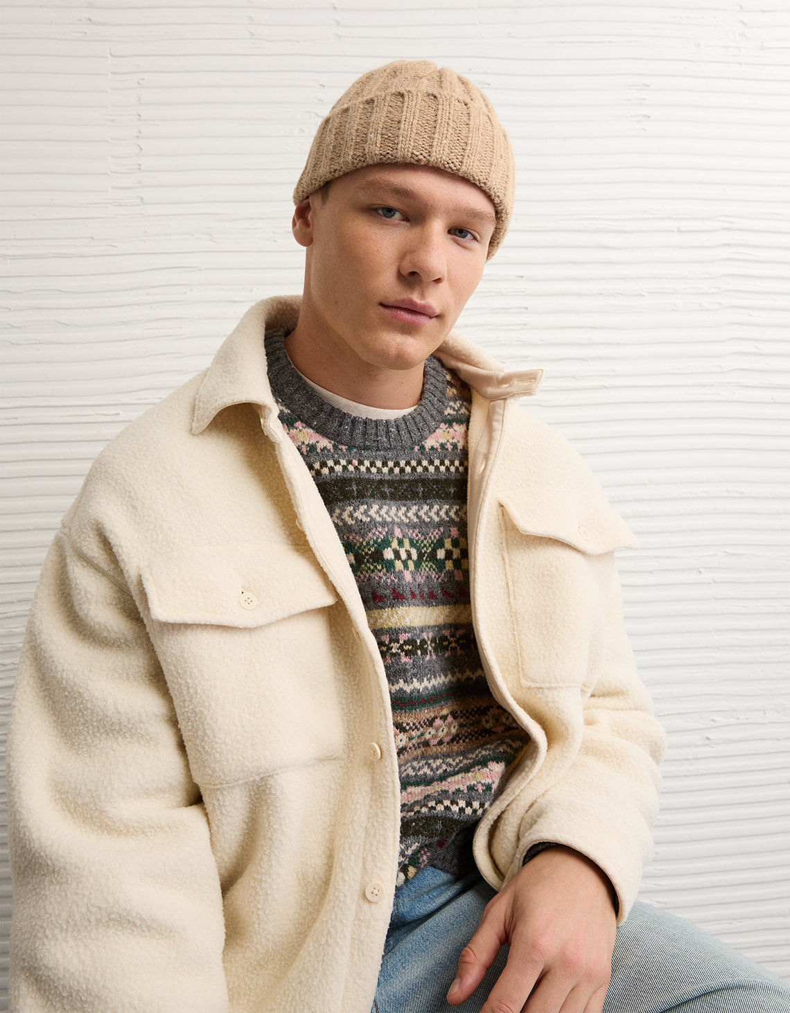 Gorro de Punto Grueso con Trenzas Ae