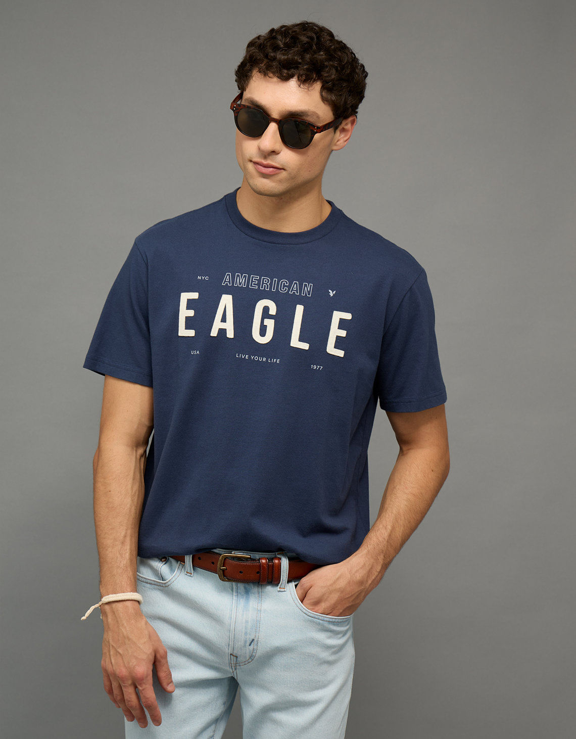 Camiseta Gráfica con Logo Ae