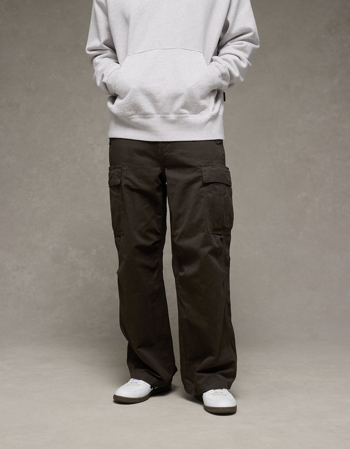 Pantalón Baggy Tipo Cargo Ae