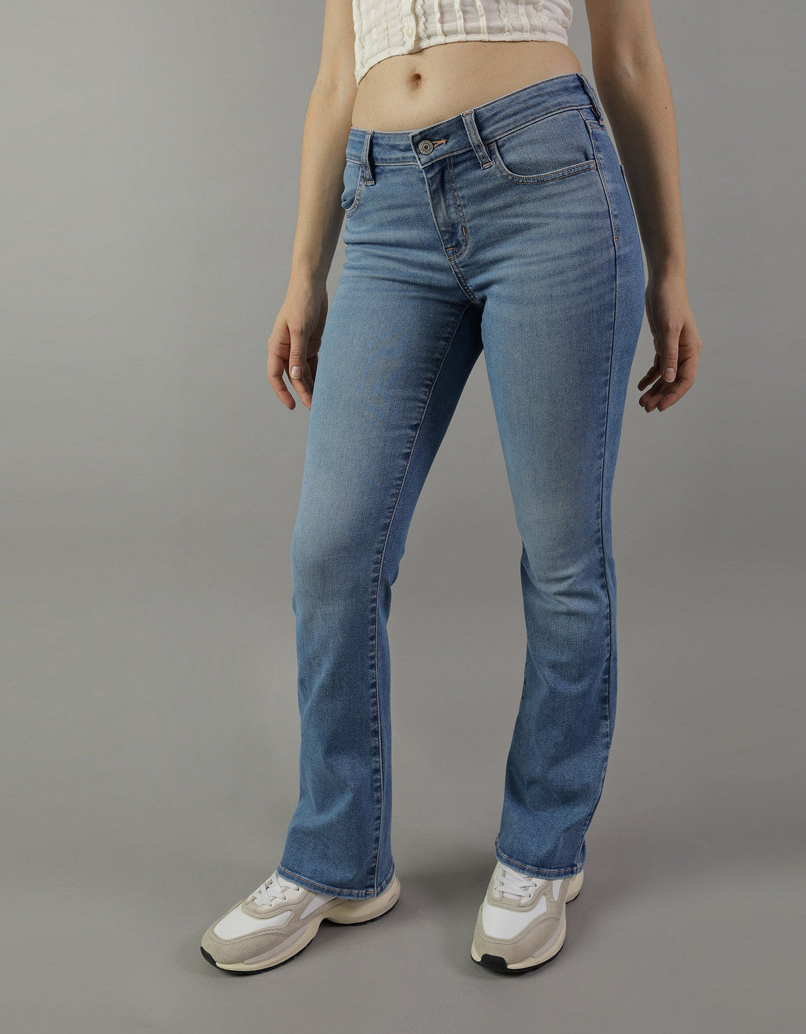 Jean Kick Bootcut Tiro Bajo Ae