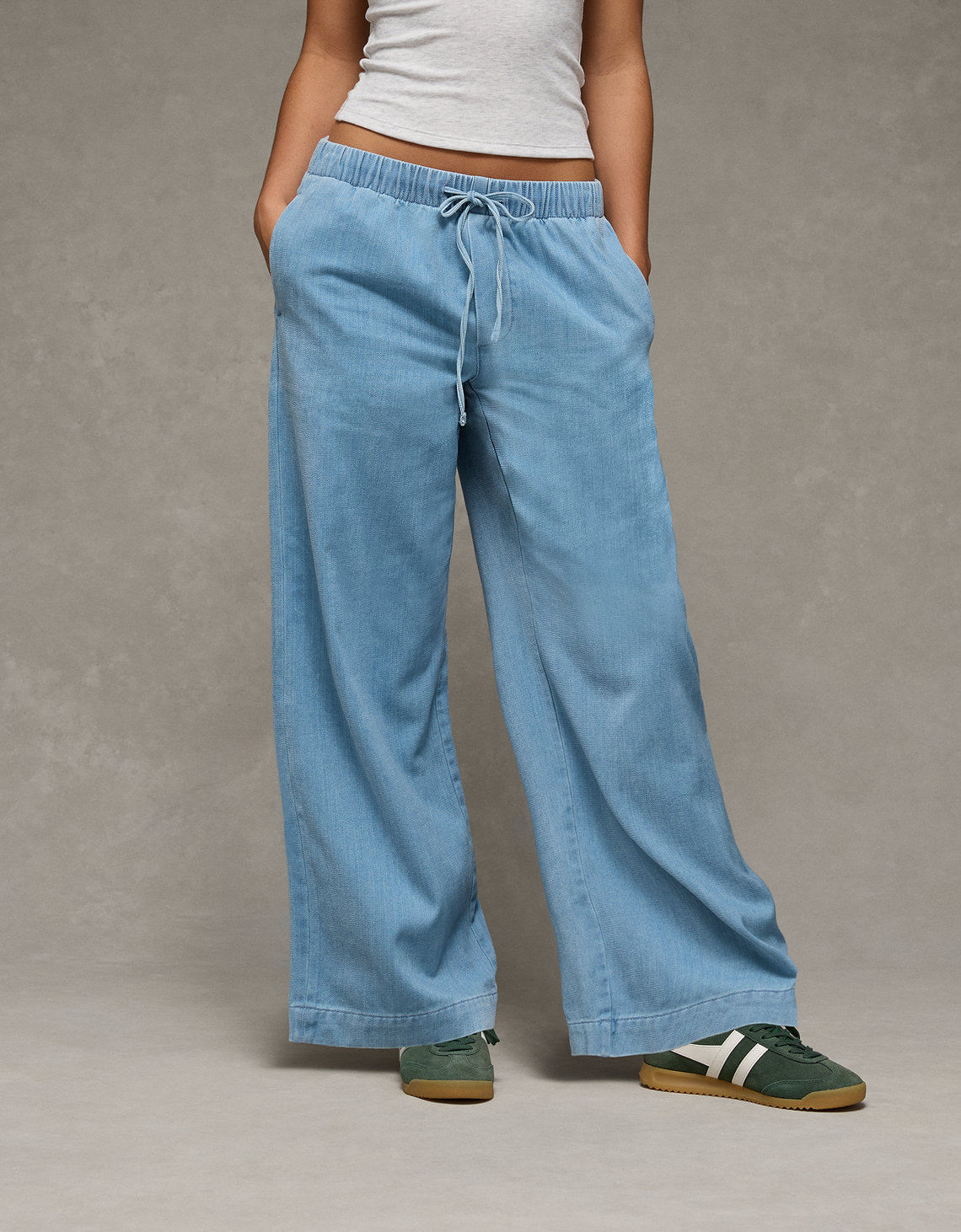 Jean Wide Leg de tiro bajo Ae.