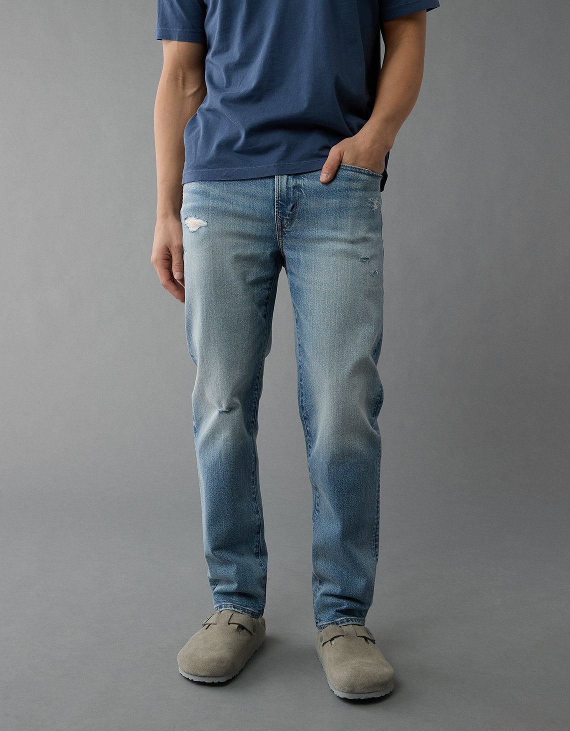 Jean Slim Straight con Desgaste Ae