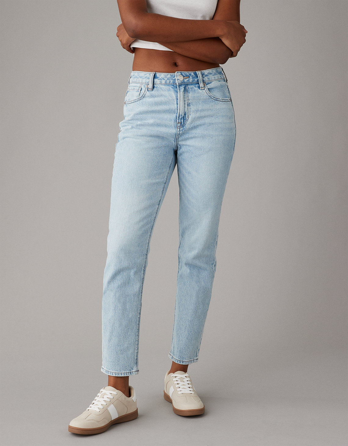 Jean Mom Ae