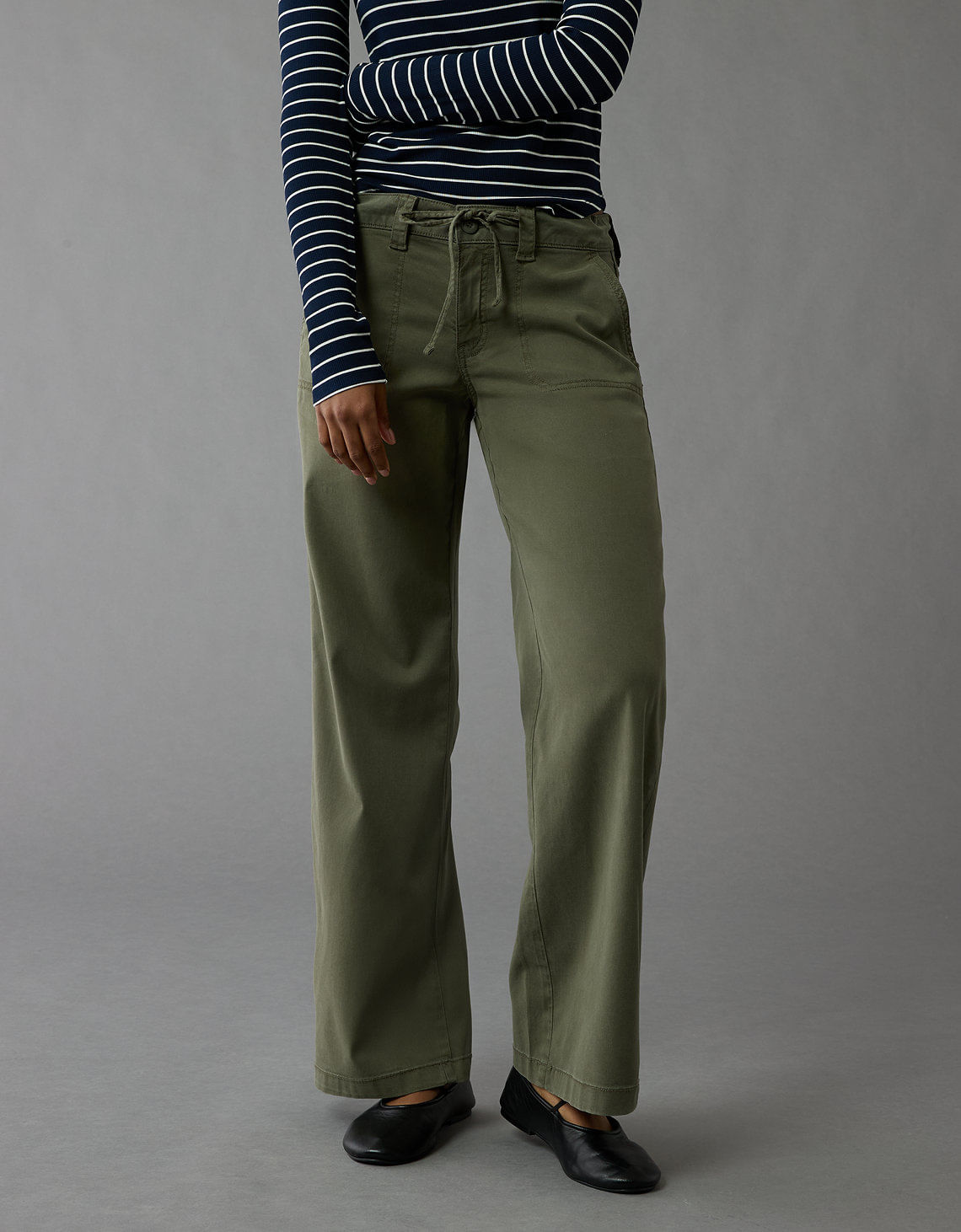 Pantalón ancho de tiro bajo y pierna ancha Ae Stretch
