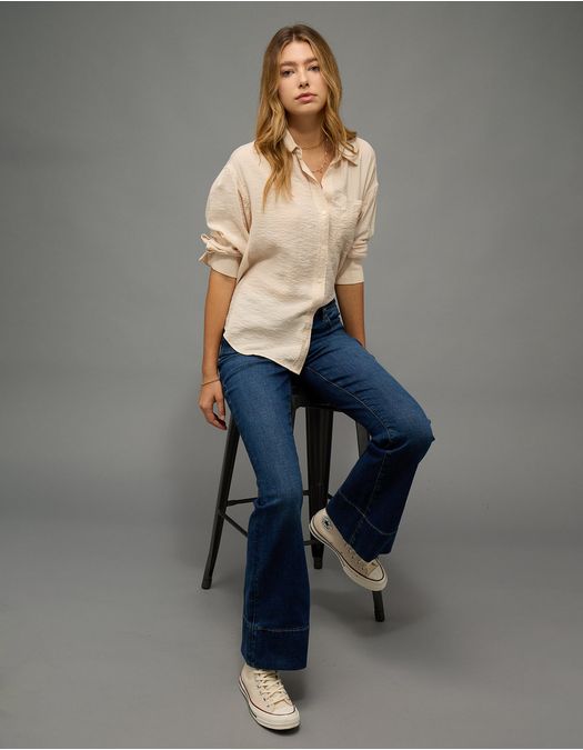 Camisa abotonada con puños de esmoquin Oversized.