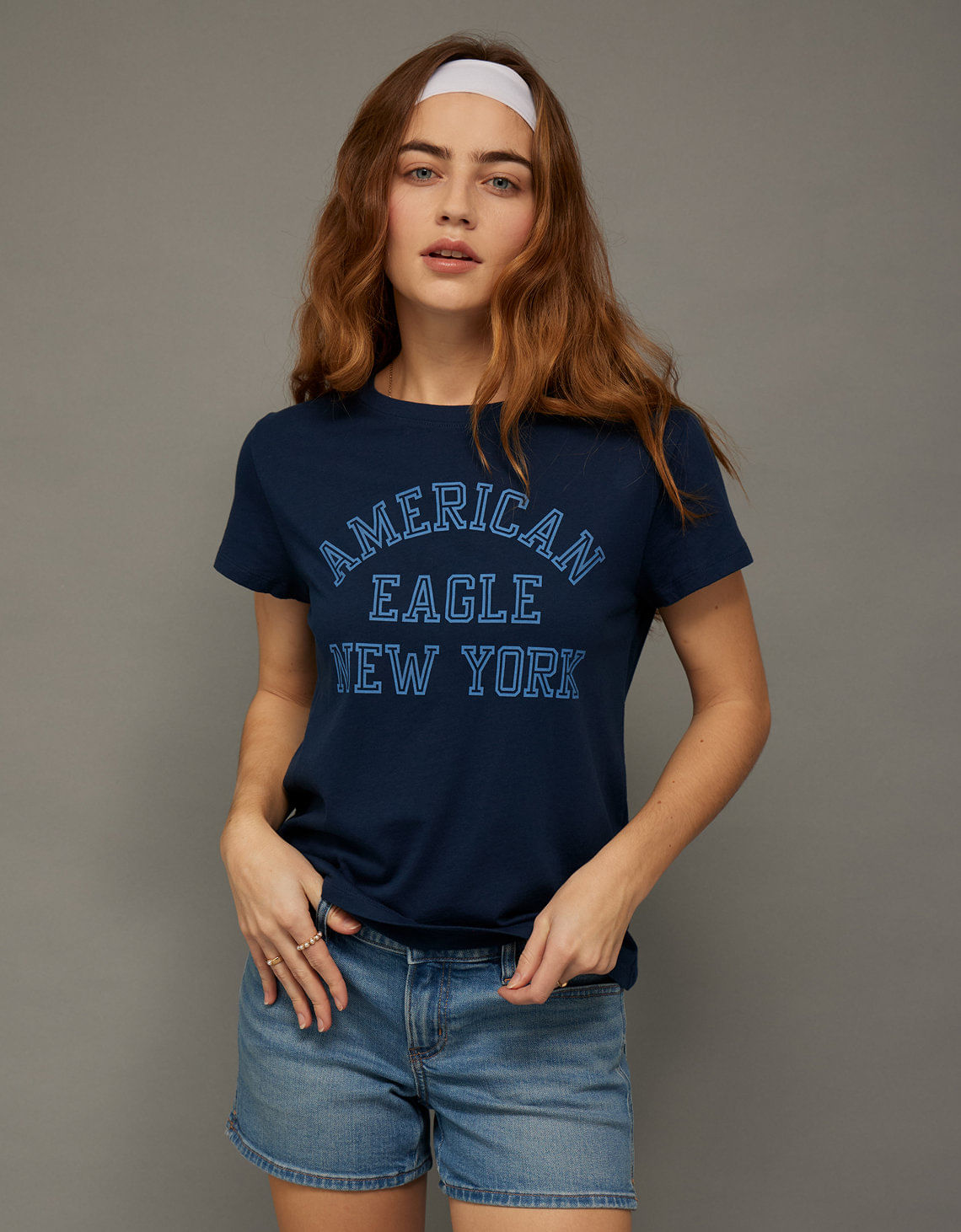 Camiseta Slim Fit con Gráfico Ae