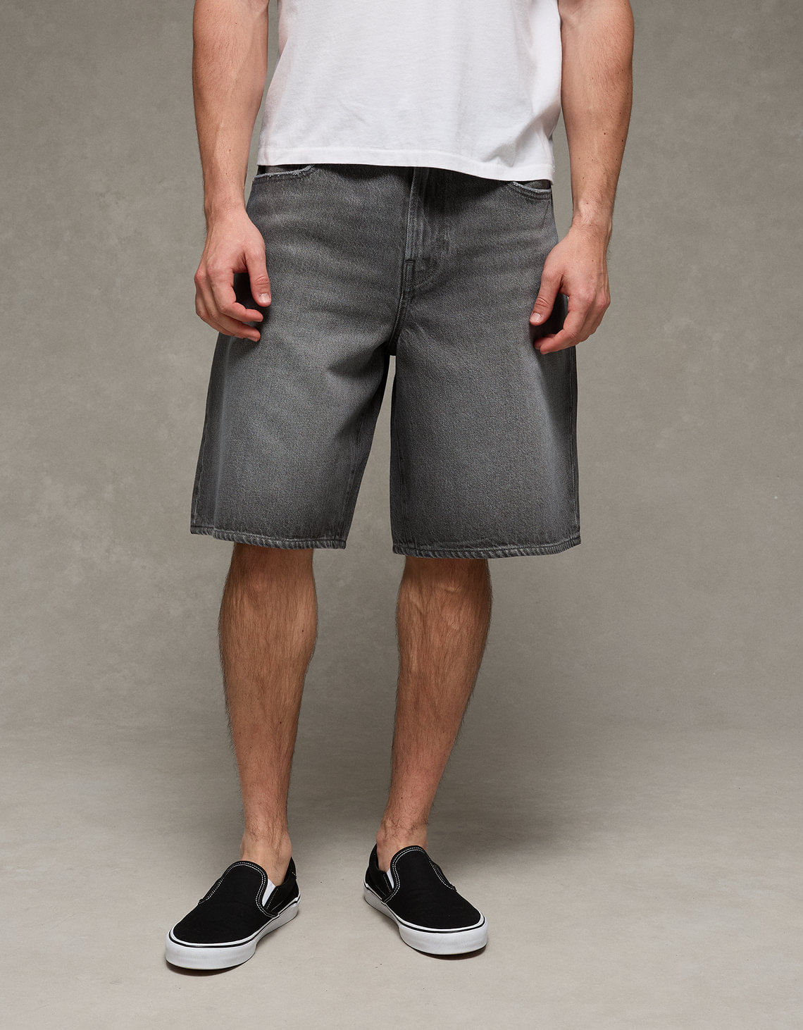 Short de mezclilla holgado Ae