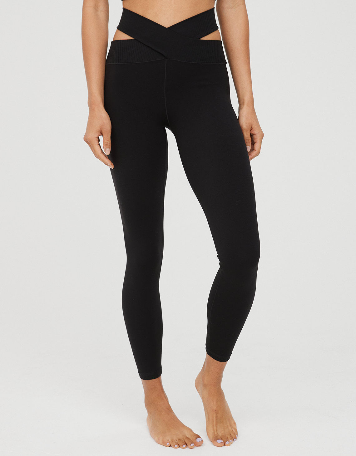Legging Offline de Aerie Real Me con corte cruzado