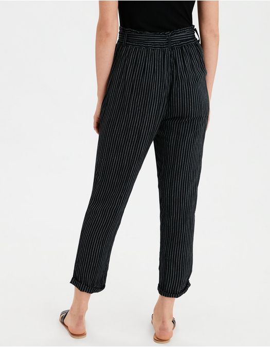 Pantalon De Pierna Entallada Ae Con Tiro Alto Y Cinturon En Tela