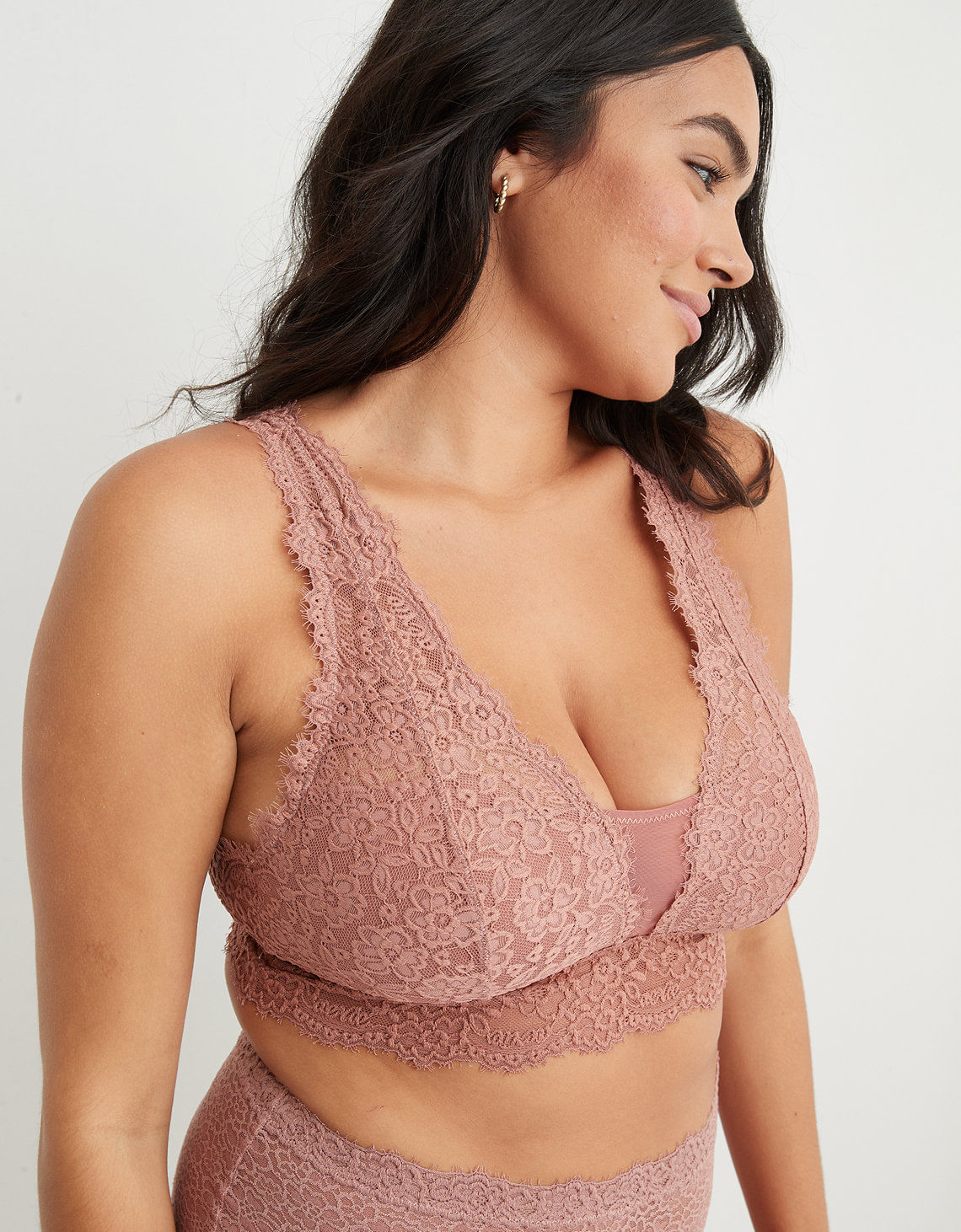 Bralette Aerie Eyelash Lace acolchado escotado