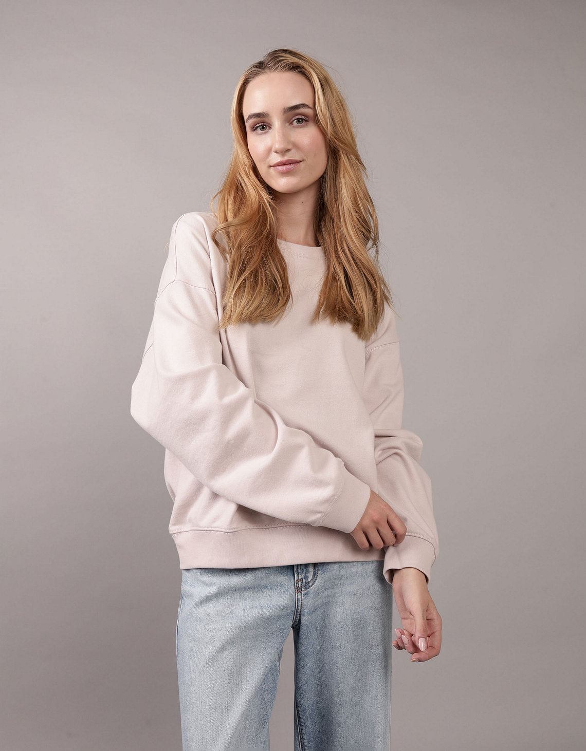 Buzo cuello redondo de mujer AE