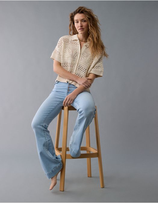 Suéter polo abotonado de crochet para mujer